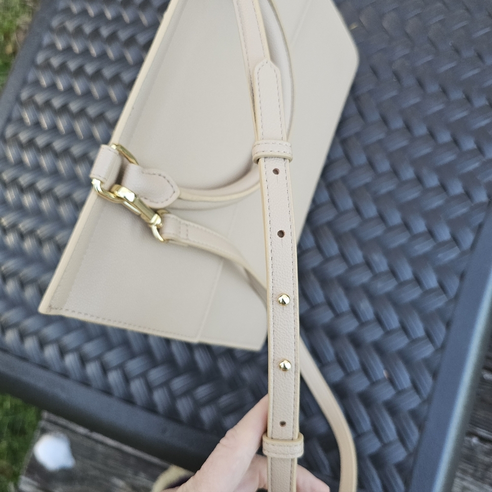 Modern Picnic Luncher Large Beige - Picture 13 of 16